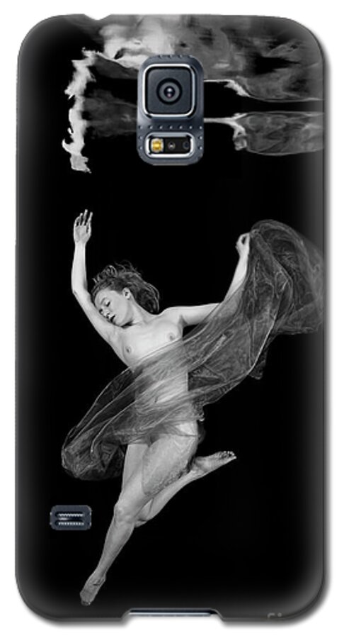 Woman Galaxy S5 Case featuring the photograph Underwater beauty 001 by Clayton Bastiani