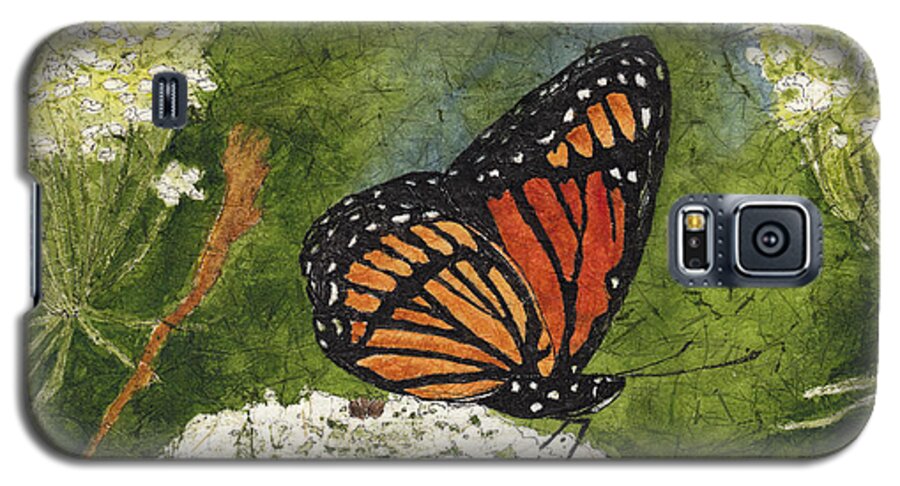 Butterfly Galaxy S5 Case featuring the painting Viceroy Butterfly on Queen Anne's Lace Watercolor Batik by Conni Schaftenaar