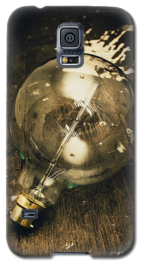 Bulb Galaxy S5 Case featuring the photograph Vintage light bulb on wooden table by Jorgo Photography