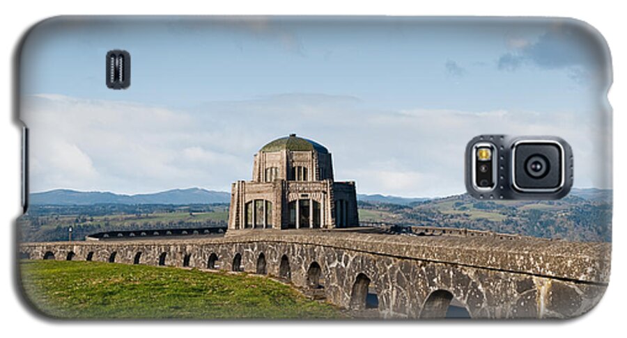Beauty In Nature Galaxy S5 Case featuring the photograph Vista House at Crown Point by Jeff Goulden