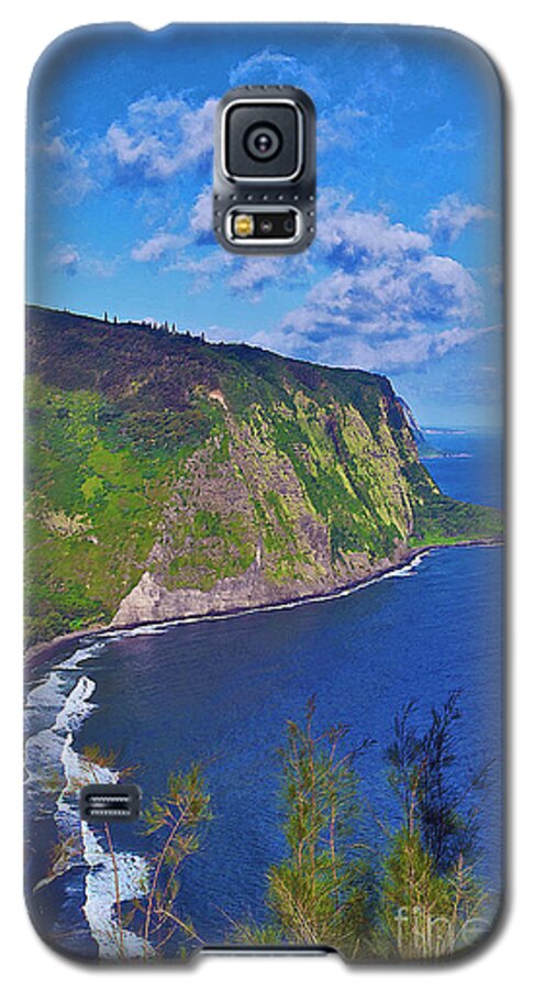 Waipio Valley Galaxy S5 Case featuring the photograph Waipio Overlook by Bette Phelan