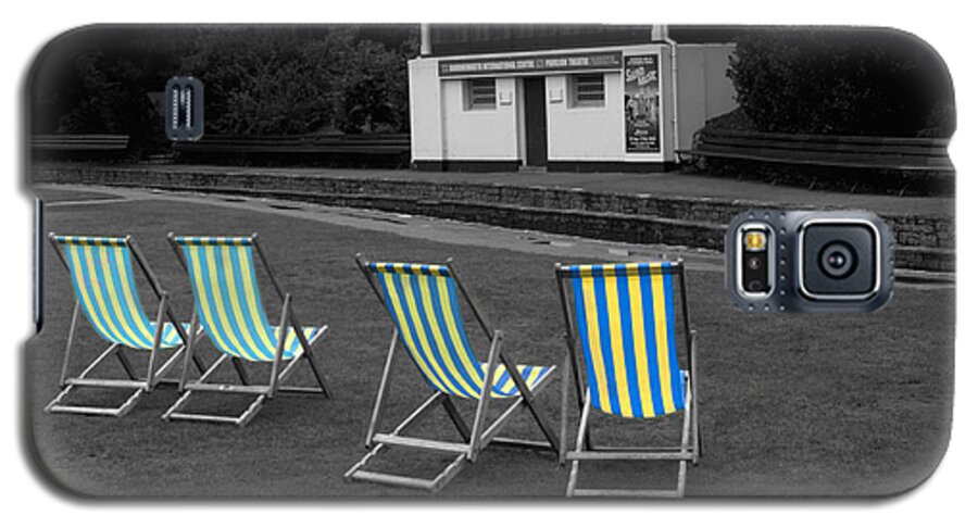 Deckchair Galaxy S5 Case featuring the photograph Waiting for the Band by Chris Day