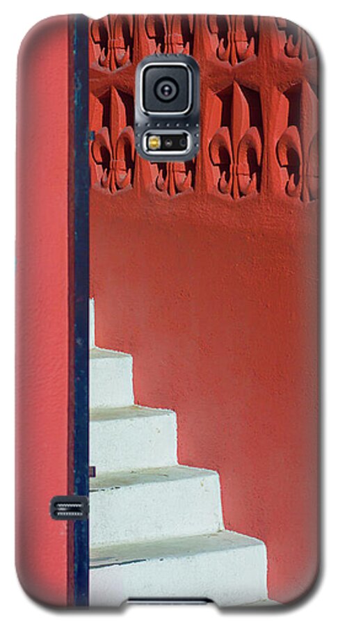 Staircase Galaxy S5 Case featuring the photograph White Staircase Venice Beach California by David Smith