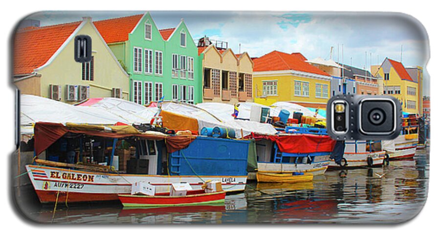 Photo For Sale Galaxy S5 Case featuring the photograph Willemstad Market by Robert Wilder Jr