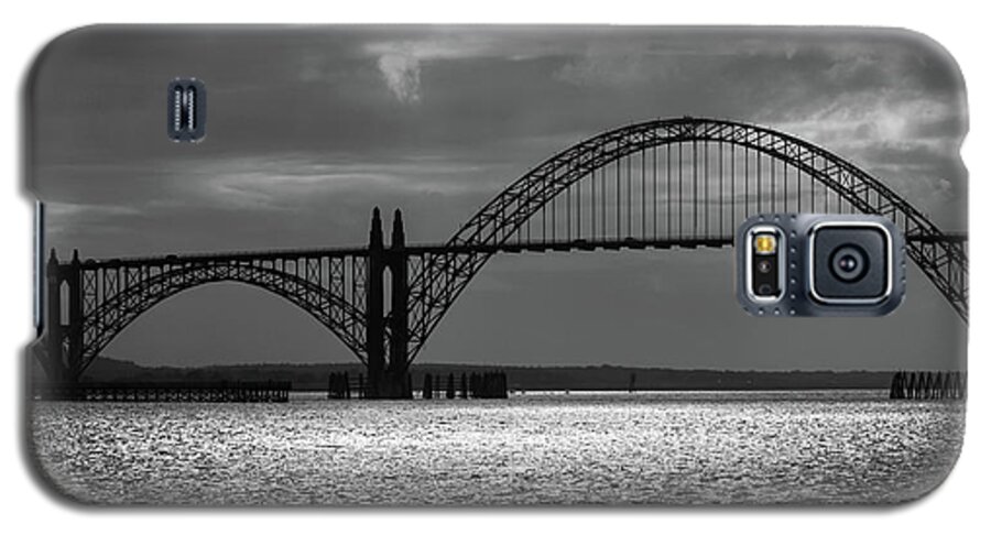 Yaquina Bay Bridge Galaxy S5 Case featuring the photograph Yaquina Bay Bridge Black And White by James Eddy