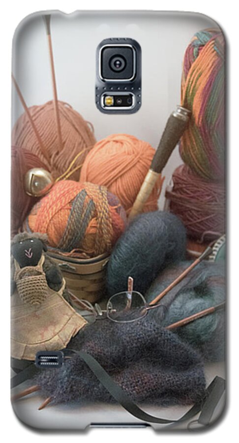 Yarn Galaxy S5 Case featuring the digital art Yarn by Steve Kelley