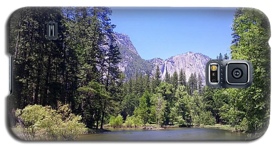 Yosemite Galaxy S5 Case featuring the photograph Yosemite Lifestyle by J R Yates