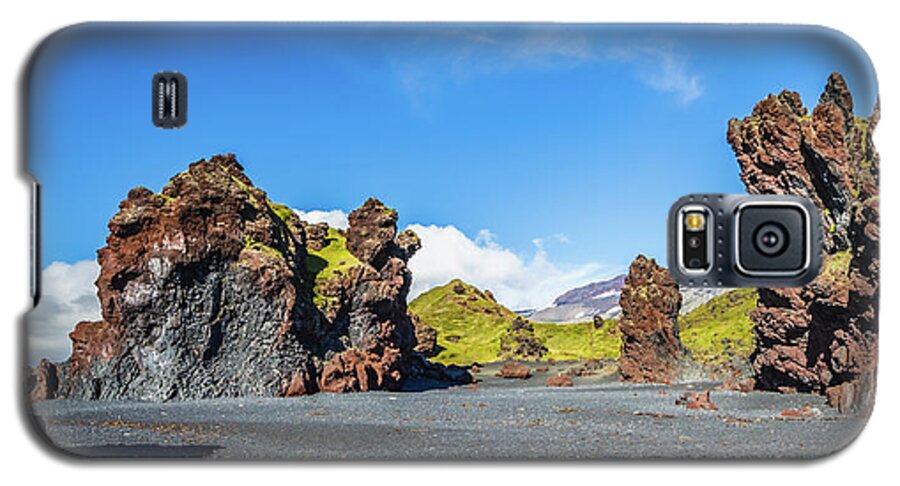 Lava Galaxy S5 Case featuring the photograph Djupalonssandur beach, Iceland by Lyl Dil Creations