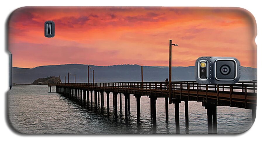 Battery Galaxy S5 Case featuring the photograph Dock extends out into the harbor of Crescent City #2 by Steve Estvanik