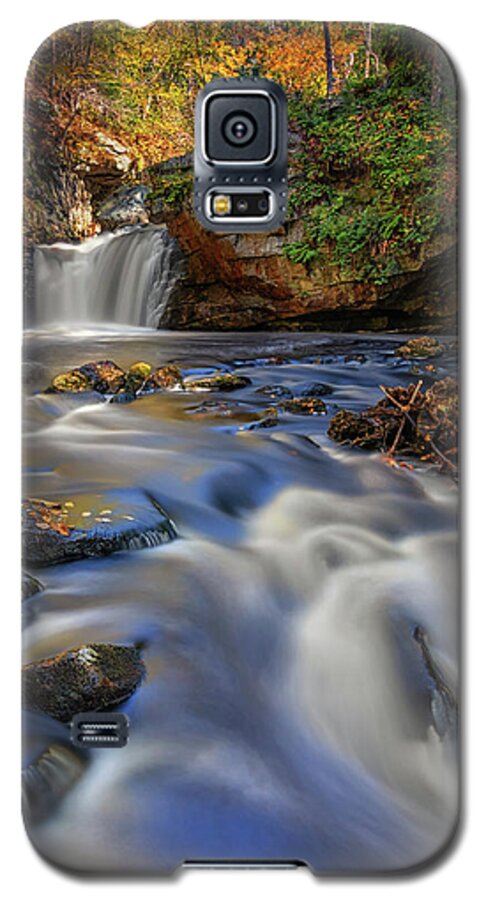 Doane's Falls Galaxy S5 Case featuring the photograph Cascading Water at Doane's Falls by Kristen Wilkinson