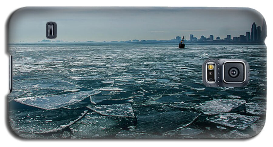 Chicago Galaxy S5 Case featuring the photograph Chicago in winter by Stuart Manning