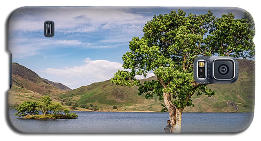 Lake District Galaxy S5 Case featuring the photograph Crummock Water View by Framing Places
