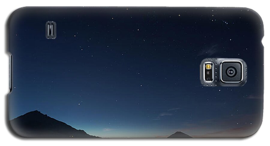 Sunrise Galaxy S5 Case featuring the photograph Dawn's Early Light by Mike Long