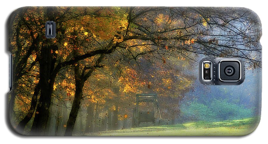 Autumn Galaxy S5 Case featuring the photograph Dreamland by Michelle Wermuth
