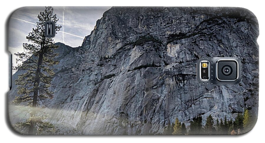 Mountain Galaxy S5 Case featuring the photograph Feel Small by Portia Olaughlin
