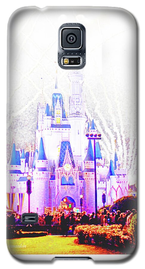 Family Galaxy S5 Case featuring the digital art Fireworks, Cinderella's Castle, Magic Kingdom, Walt Disney World by A Macarthur Gurmankin