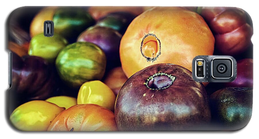 Fruit Galaxy S5 Case featuring the photograph Heirloom Tomatoes at the Farmers Market by Scott Norris