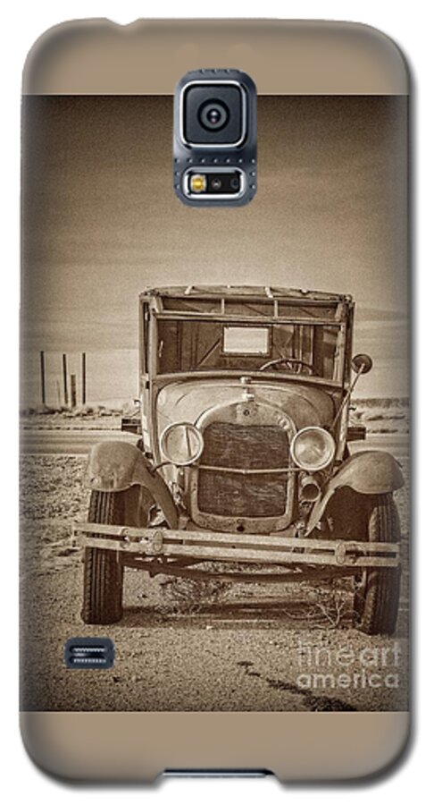 Jilted Jalopy Galaxy S5 Case featuring the photograph Jilted Jalopy by Imagery by Charly