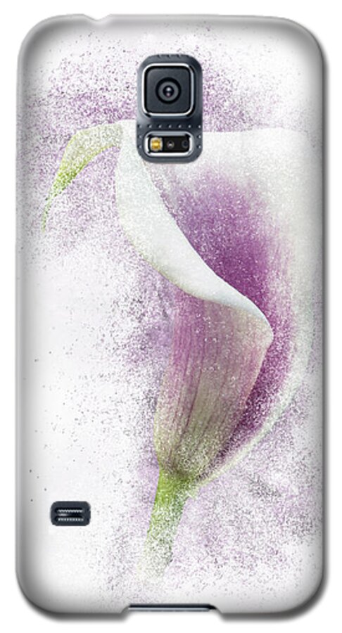 Calla Galaxy S5 Case featuring the photograph Lavender Calla Lily Flower by Patti Deters