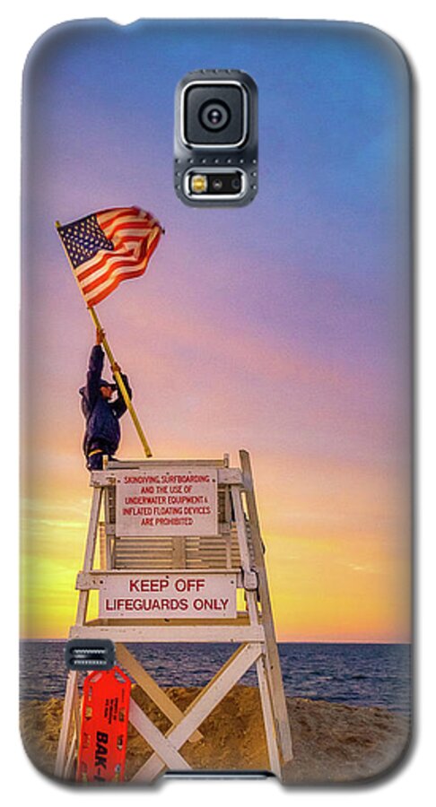  Sunset Galaxy S5 Case featuring the photograph Lifeguard by John Randazzo