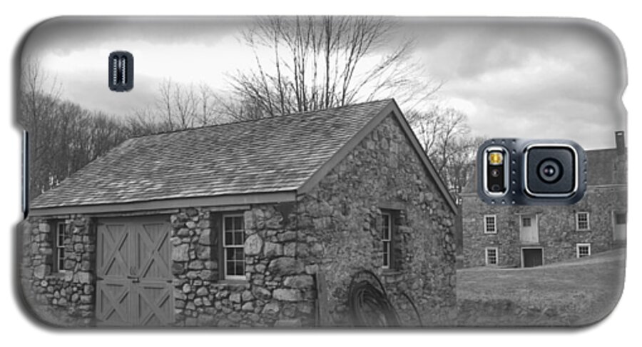 Waterloo Village Galaxy S5 Case featuring the photograph Lock House and Store - Waterloo Village by Christopher Lotito