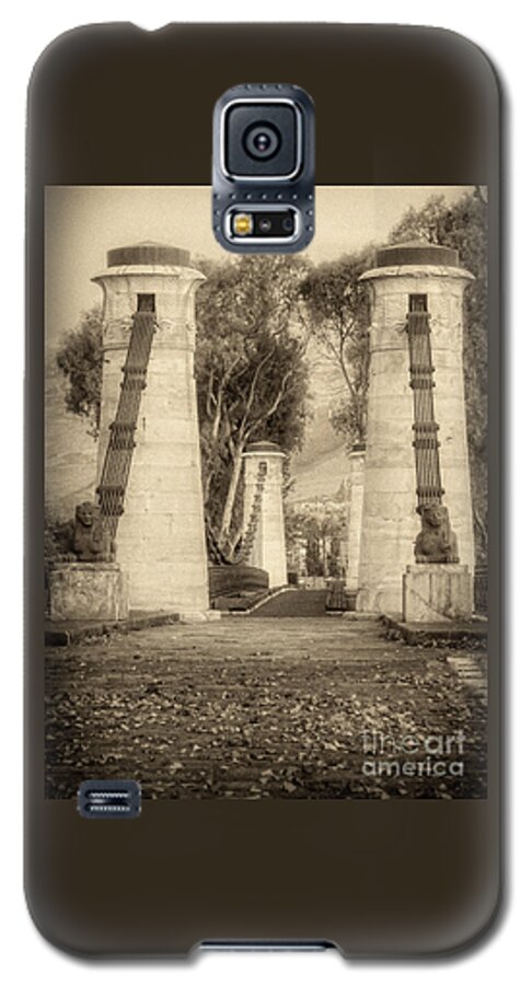 Medieval Bridge Galaxy S5 Case featuring the photograph Medieval Bridge by Prints of Italy