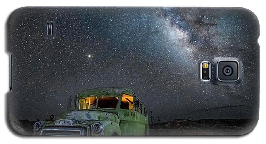 Big Bend Galaxy S5 Case featuring the photograph Milky Way Bus by David Downs