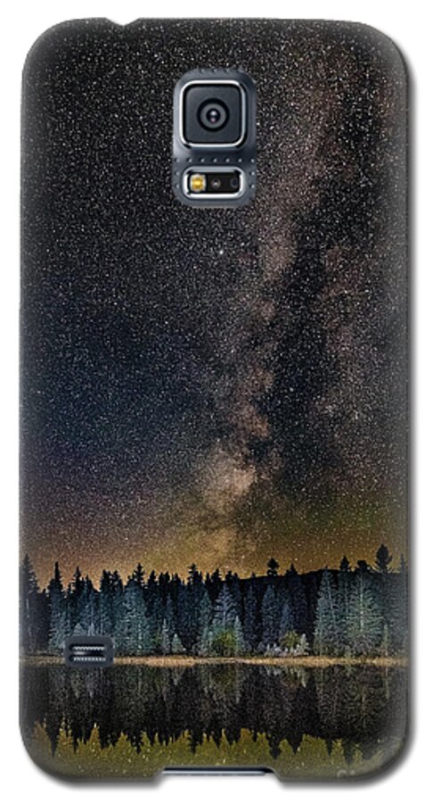 Milky Way Galaxy S5 Case featuring the photograph Milky Way over Still Water by Melissa Lipton