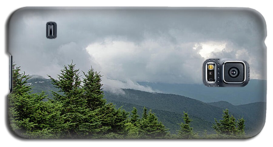 Mt. Craig Galaxy S5 Case featuring the photograph Mt. Craig Overlook by Natural Vista Photo