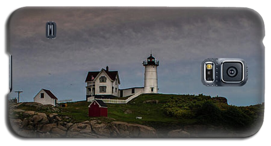 Nubble Galaxy S5 Case featuring the photograph Nubble LIght-Sept19 by Vicky Edgerly