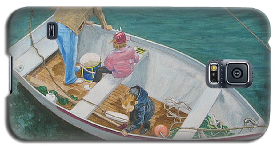 Painting Dad With Three Kids In Boat At Solva Pembrokeshire Wales Galaxy S5 Case featuring the painting Painting Dad with Three Kids in Boat at Solva Pembrokeshire Wales by Edward McNaught-Davis