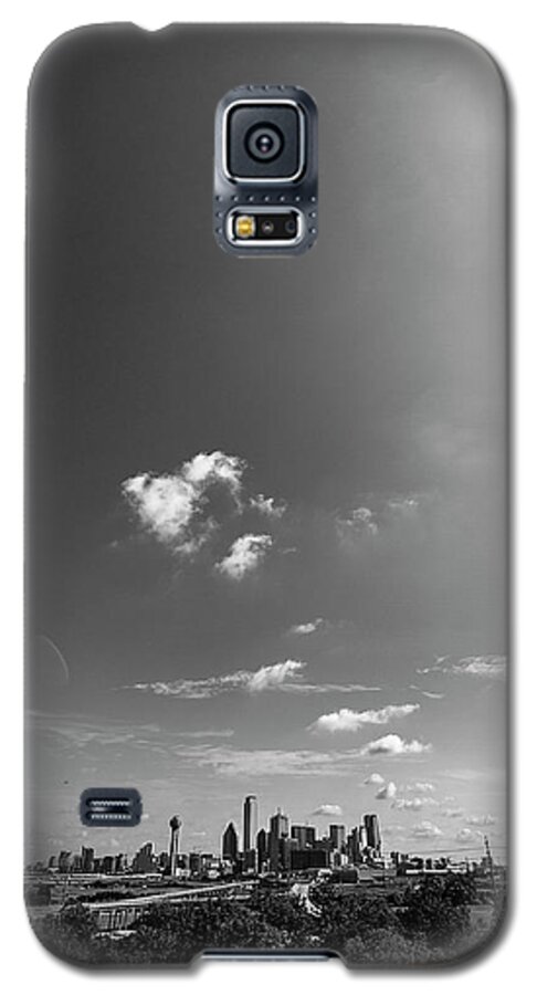 Skyline Galaxy S5 Case featuring the photograph Skyline by Peter Hull
