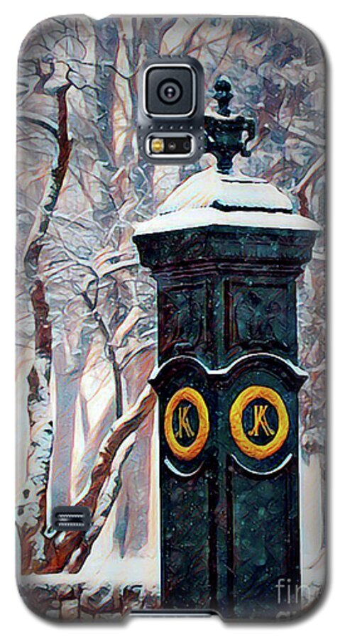 Keeneland Galaxy S5 Case featuring the digital art Snowy Keeneland by CAC Graphics