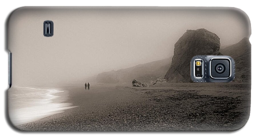 Goat Rock Galaxy S5 Case featuring the photograph Two walking on the beach by Alessandra RC