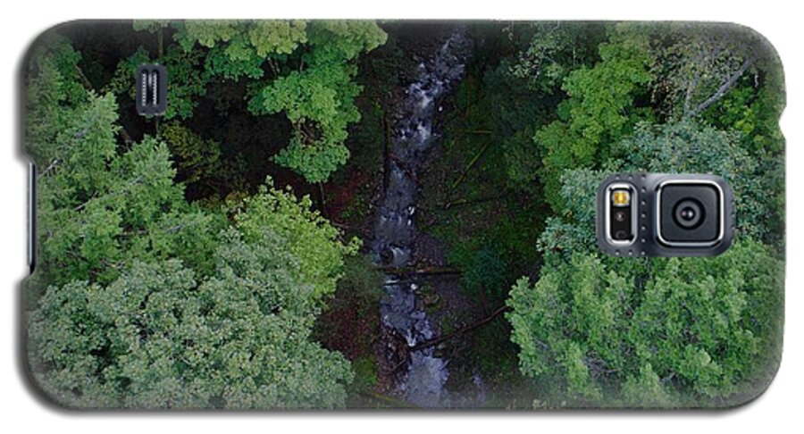Will Run Creek Galaxy S5 Case featuring the photograph Willow Run Creek by Anthony Giammarino