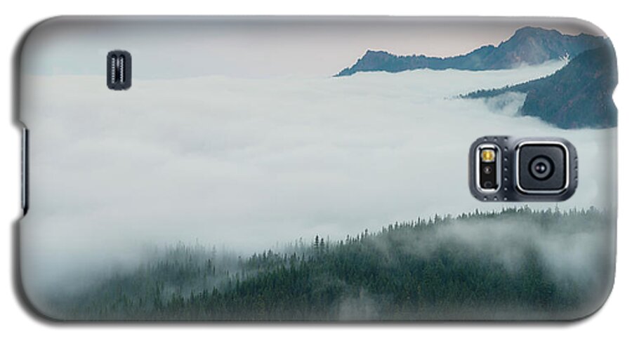 Mount Rainier Galaxy S5 Case featuring the photograph Beneath the Shadow by Ryan Manuel