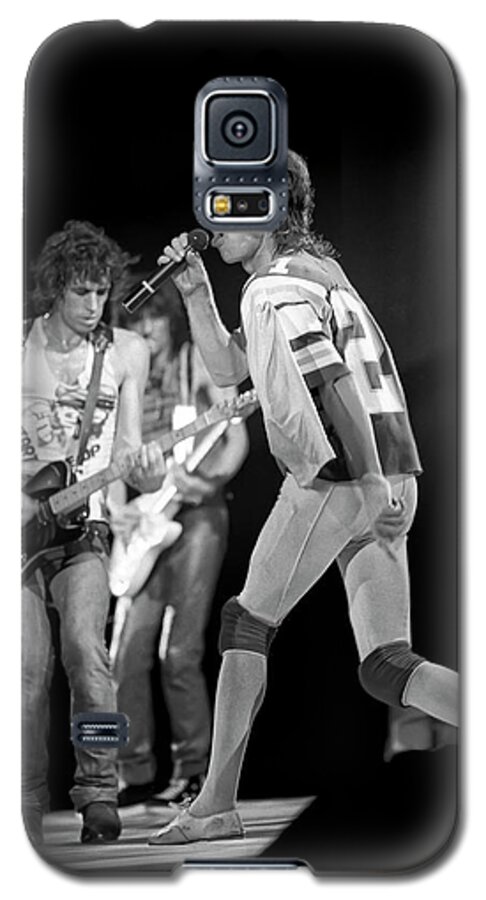 Keith Richards Galaxy S5 Case featuring the photograph Mick Jagger in Action by Jurgen Lorenzen