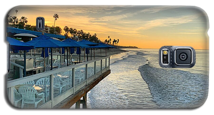 Sunrise Galaxy S5 Case featuring the photograph Sunrise Dining by Brian Eberly