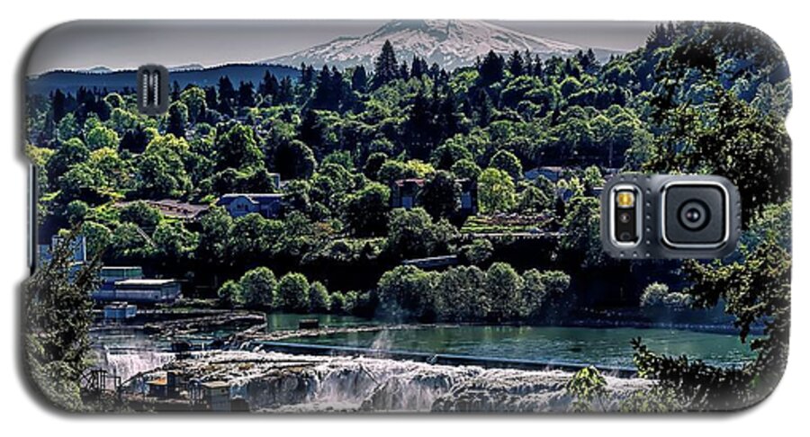Jon Burch Galaxy S5 Case featuring the photograph Willamette River Falls Locks by Jon Burch Photography