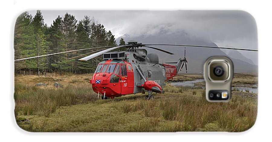 Helicopter Galaxy S6 Case featuring the photograph Royal Navy SAR Sea King XZ920 Glencoe #1 by Gary Eason