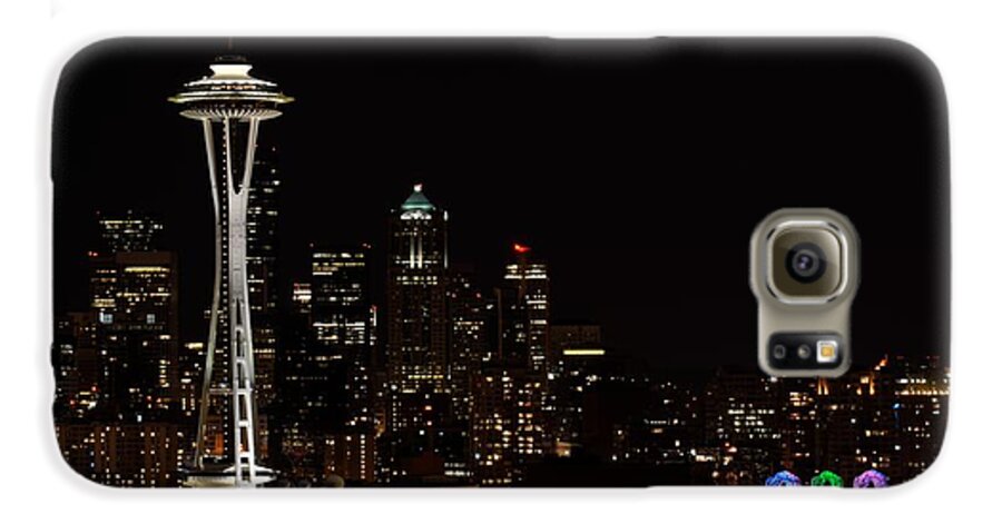 Seattle Galaxy S6 Case featuring the photograph Seattle at night by Alan Clifford