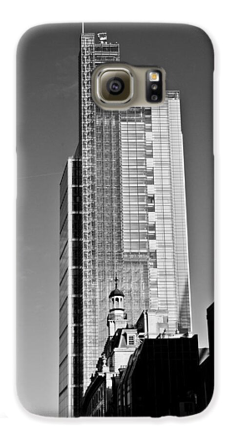Broadgate Galaxy S6 Case featuring the photograph Heron Tower London black and white #2 by Gary Eason