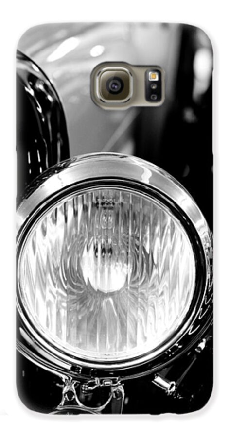 1925 Lincoln Galaxy S6 Case featuring the photograph 1925 Lincoln Town Car Headlight by Sebastian Musial