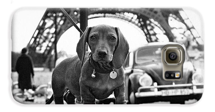 Eiffel Tower Galaxy S6 Case featuring the photograph Milo mon Chien by Hans Mauli
