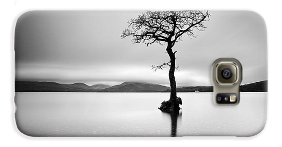 Loch Lomond Galaxy S6 Case featuring the photograph The Tree by Grant Glendinning