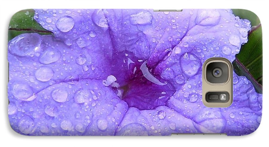 Flower Galaxy S7 Case featuring the photograph After The Rain #1 by Robert ONeil