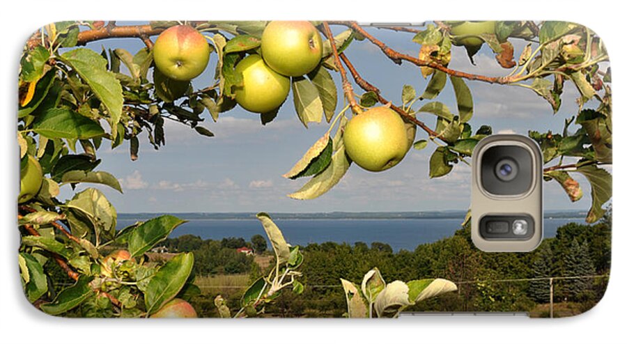 Scenic Lake Michigan Galaxy S7 Case featuring the photograph Apples over Grand Traverse Bay by Diane Lent