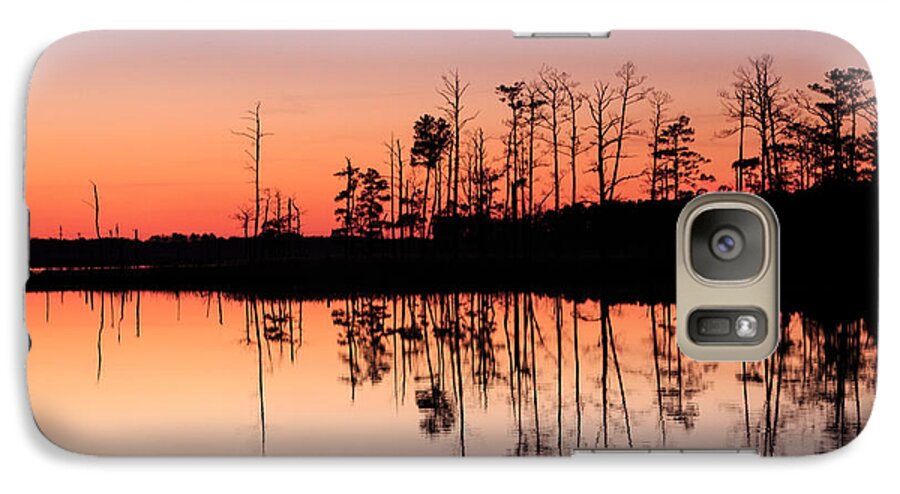 Waterscape Galaxy S7 Case featuring the photograph Blackwater Reflections by Jennifer Casey