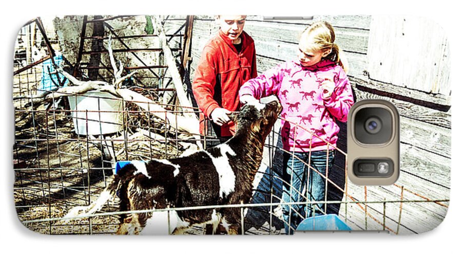 Bucket Galaxy S7 Case featuring the photograph Bucket Calves and Kids by Shirley Heier
