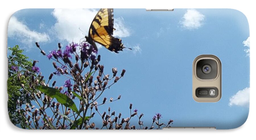 Butterfly Galaxy S7 Case featuring the photograph Butterfly in the Wild by Eric Switzer